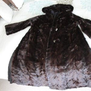 Mink coat in perfect condition.